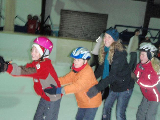 2009-12-05_Schlittschuh_3