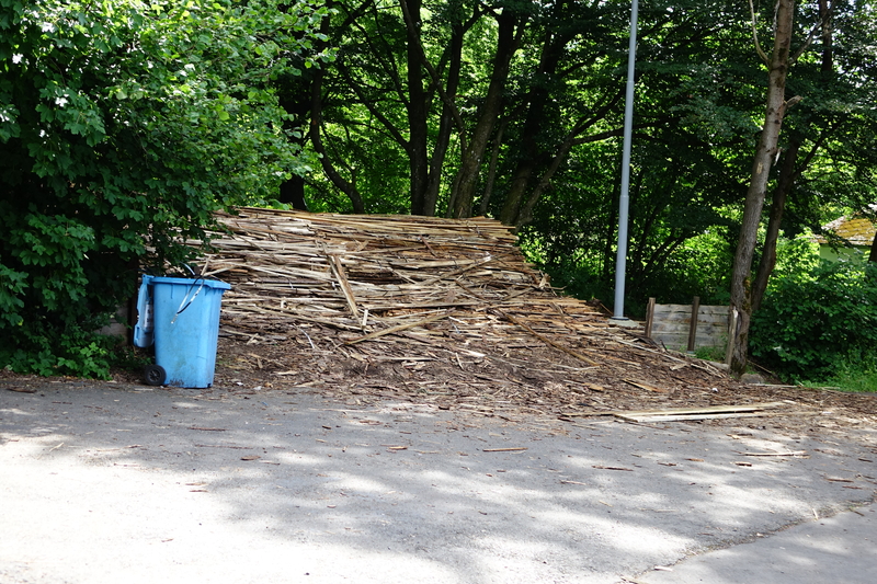 D-2016-08-01-15 03 01