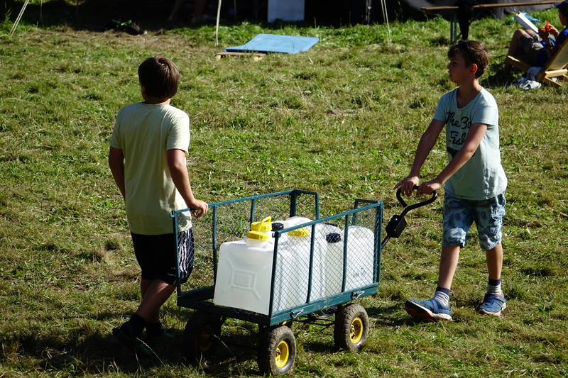 D-2016-08-07-21 06 02