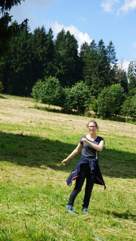 D-2016-08-09-12 06 03